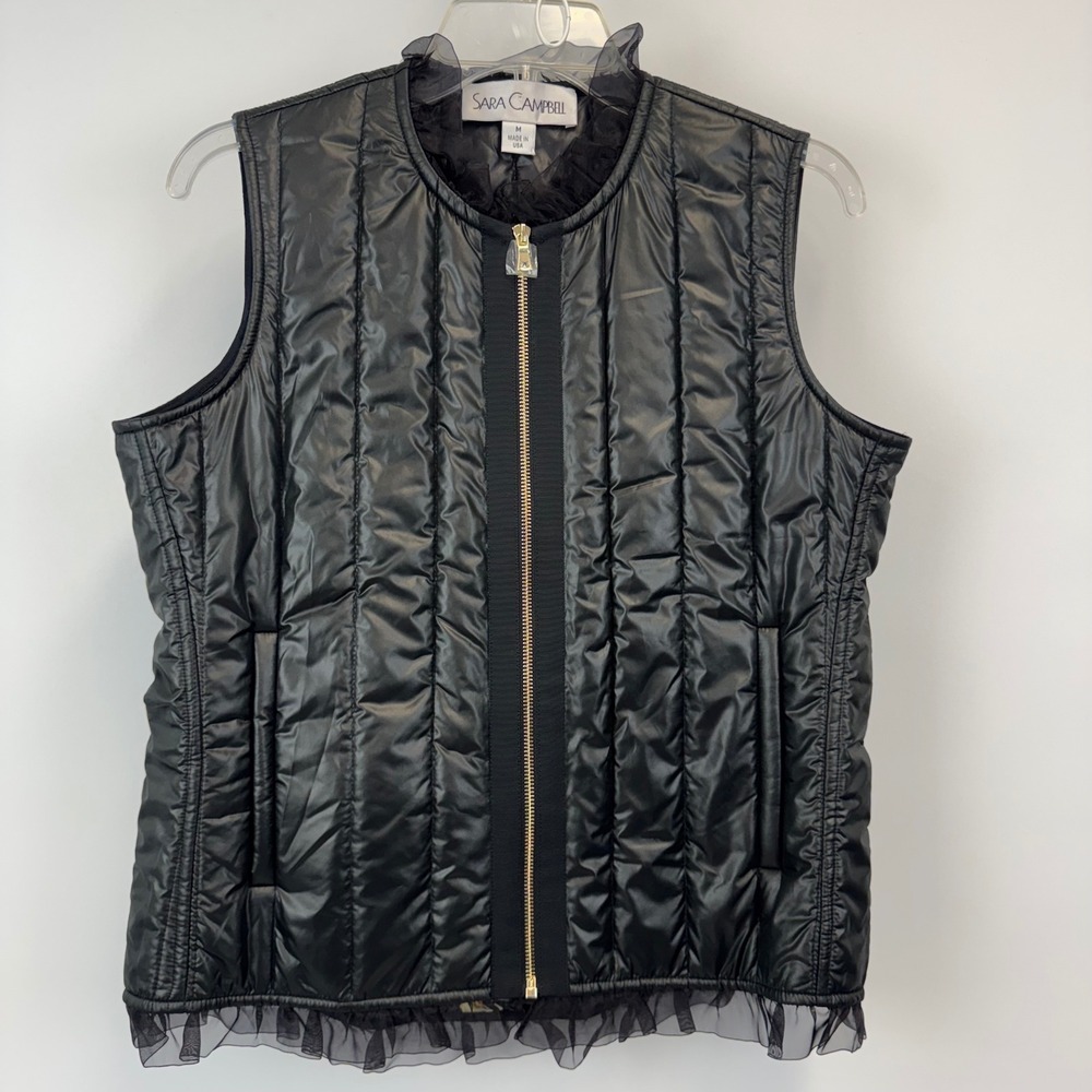 Sara Campbell Black Quilted Vest Tulle Trim Gold Zip Floral Lining Made in USA M